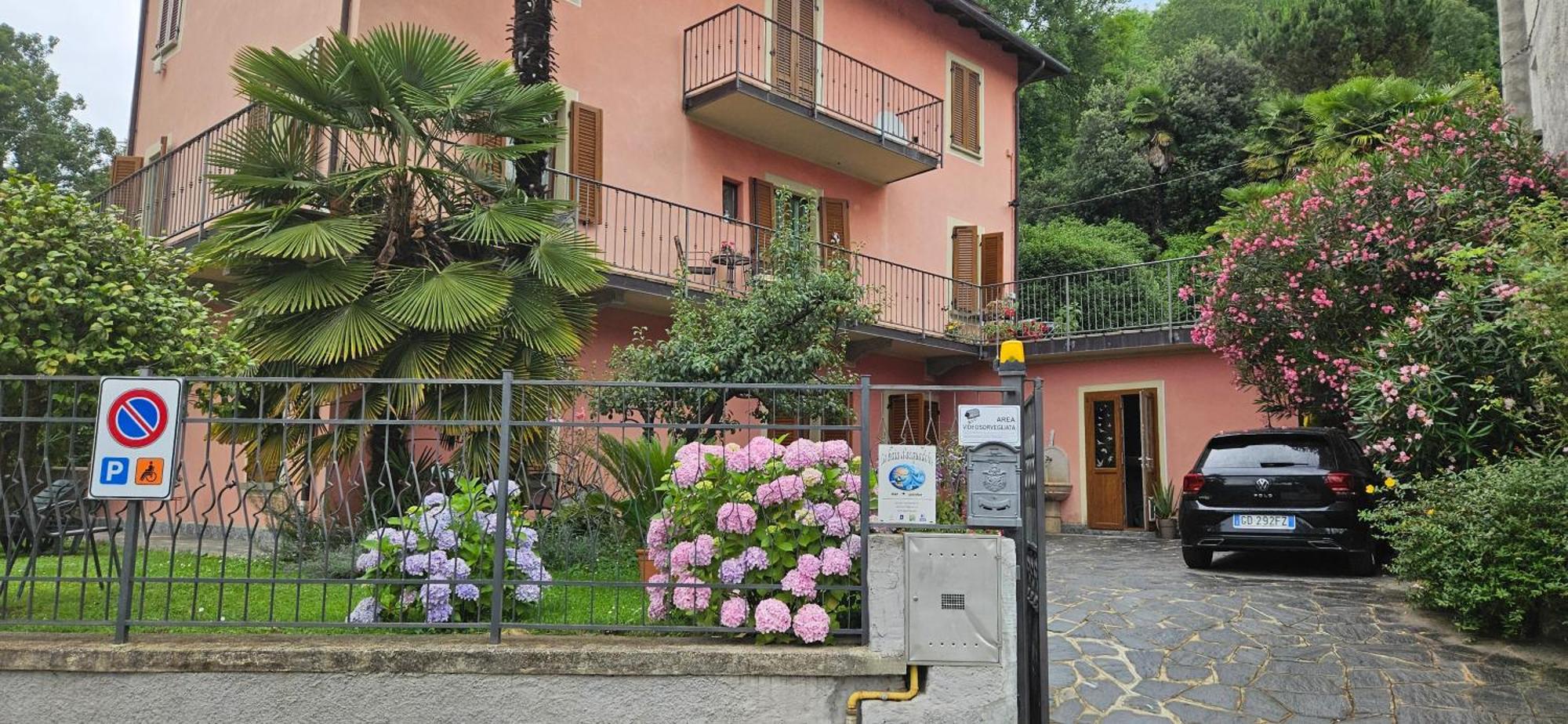Вилла La Baia D'Acquadolce Bolzano Novarese Экстерьер фото